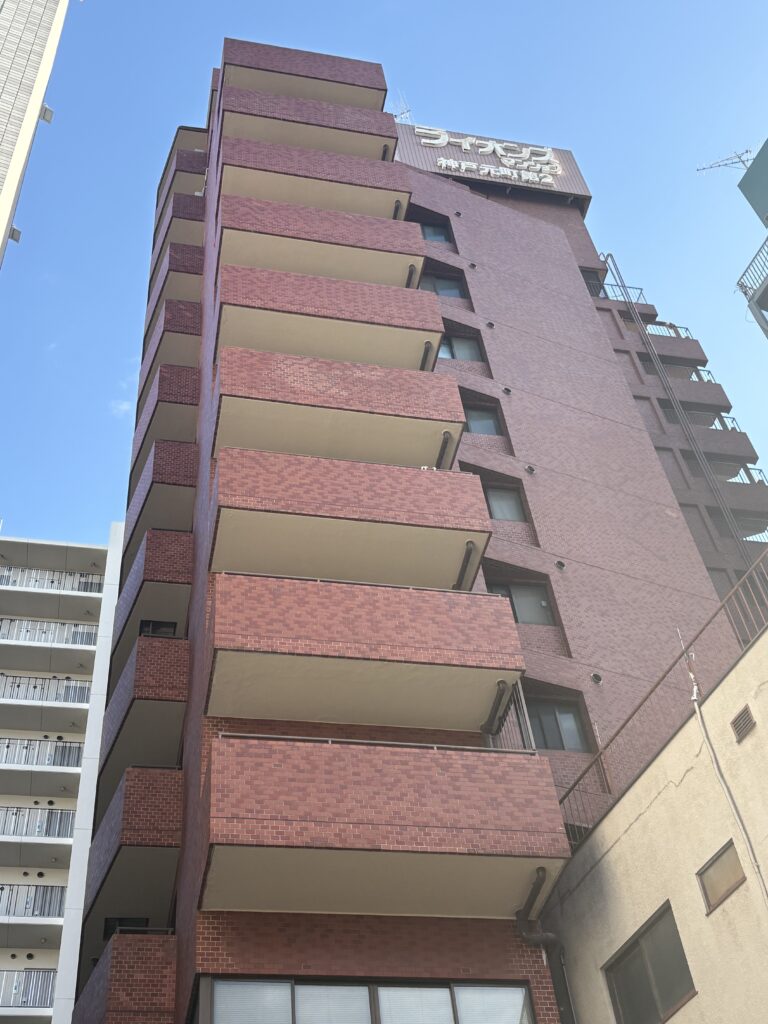 ライオンズプラザ元町　301号室